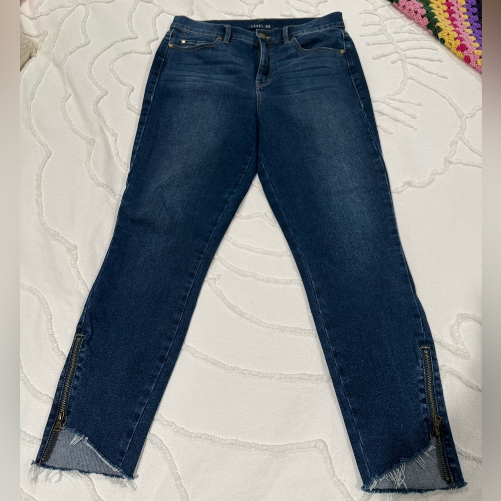 Level 99 Jeans Zip Hem Size 29